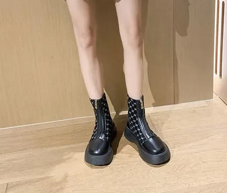 Beauty Versatile Zipper Boots