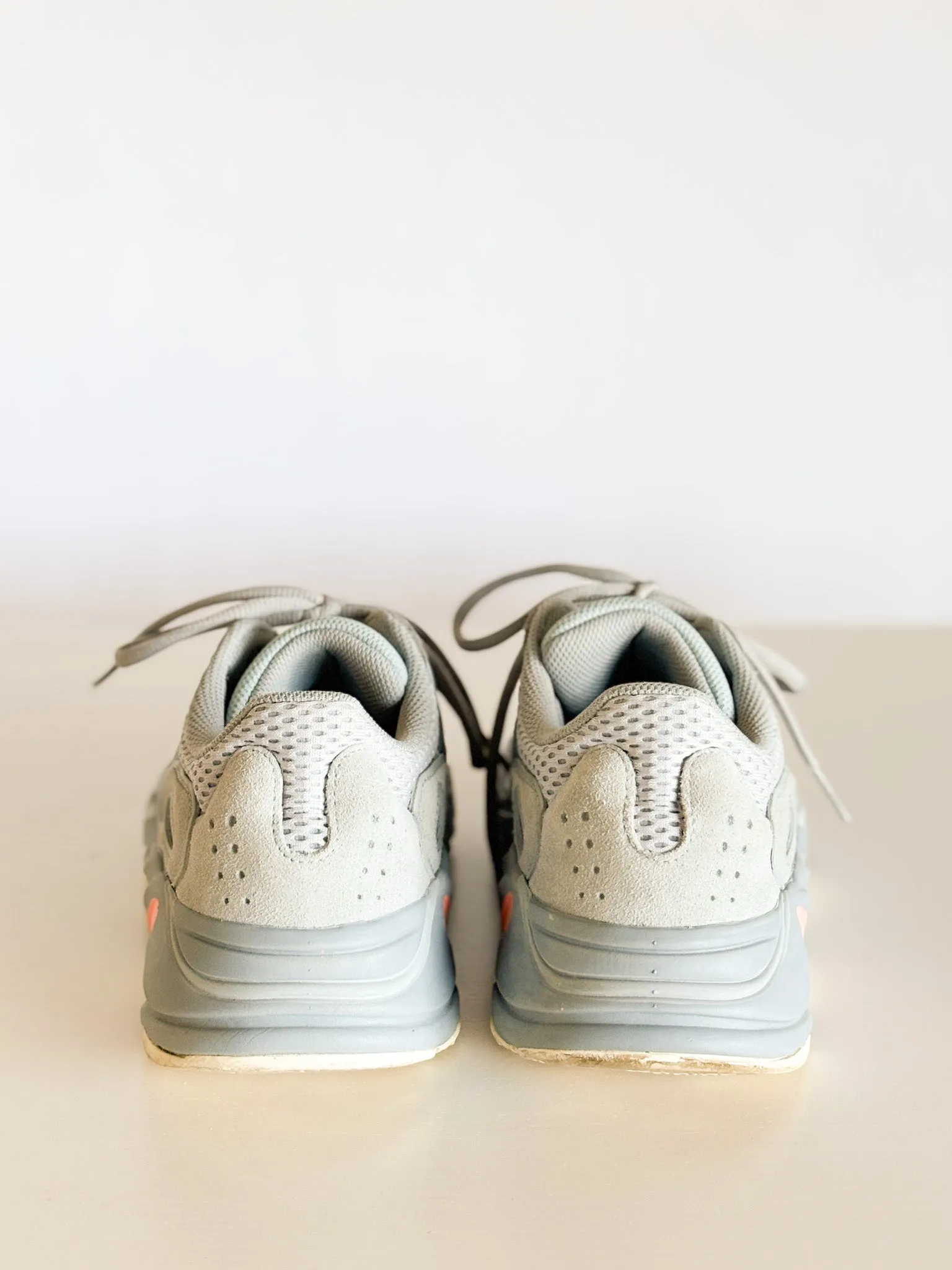 Boost 700 V1 Trainers