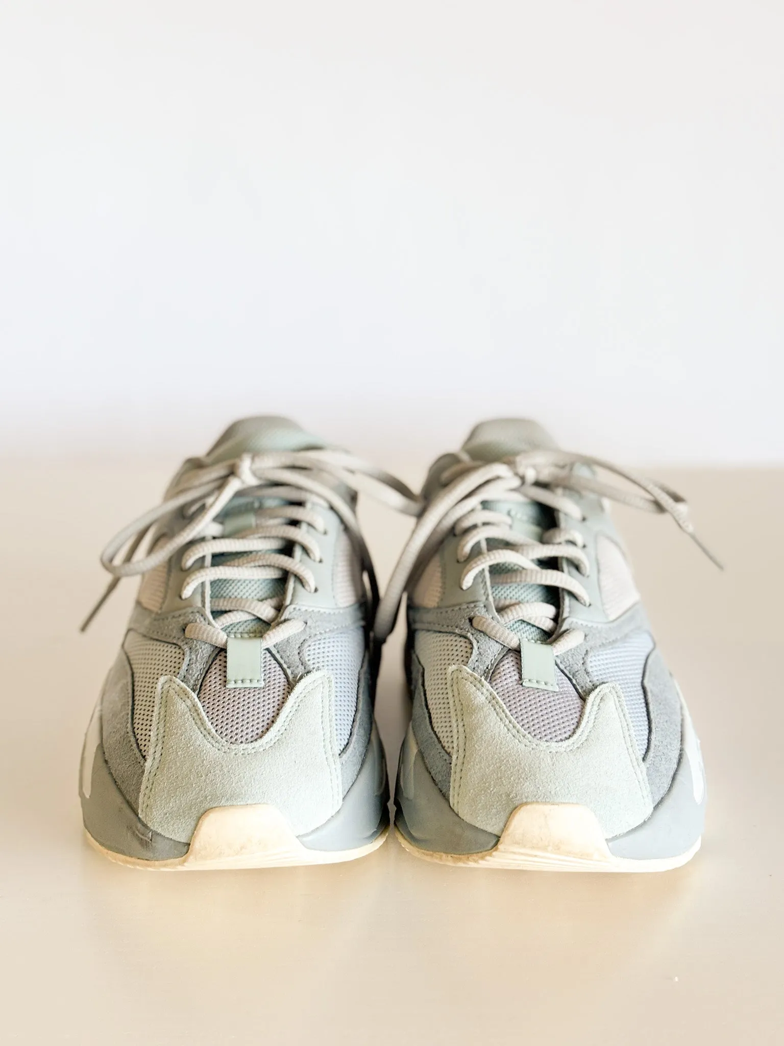 Boost 700 V1 Trainers