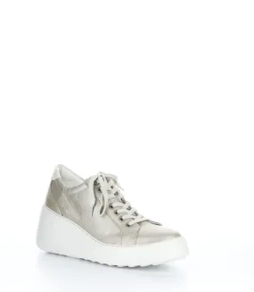 DILE450FLY SILVER Round Toe Trainers|DILE450FLY Chaussures �� Bout Rond in Argent