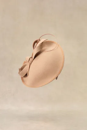 Elegant Felt Bow Derby Fascinator