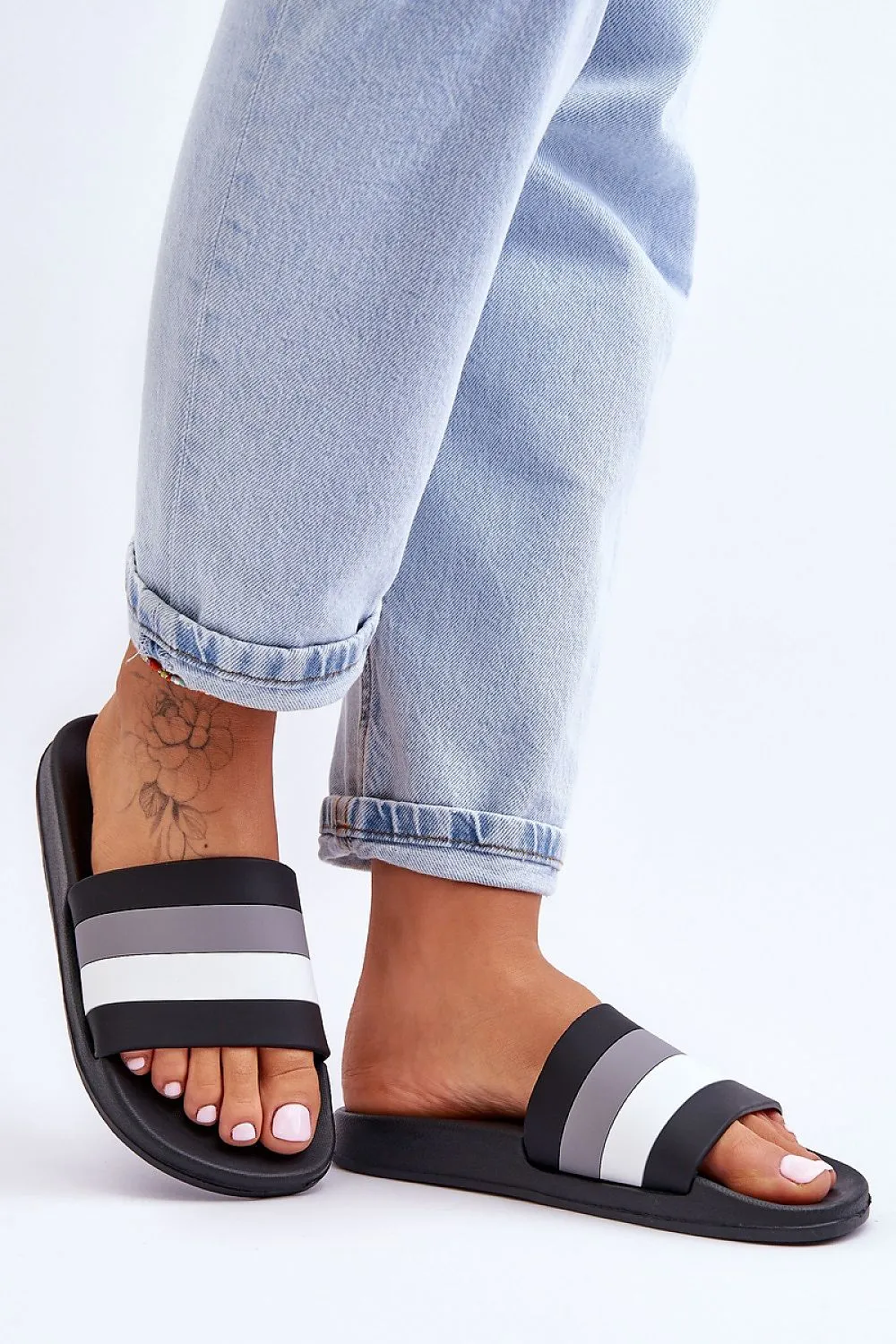 Flip-flops model 182400 Step in style