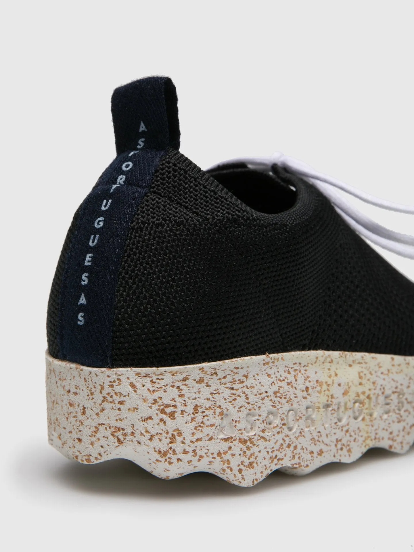Lace-up Trainers CODE Black